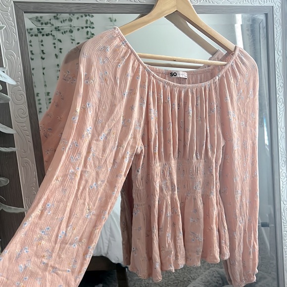 Pink Floral Peplum - Picture 3 of 4